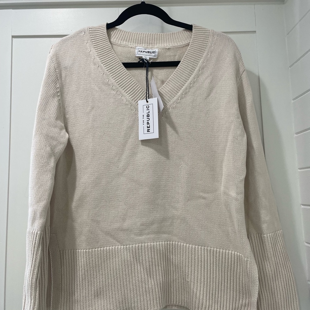 For The Republic Cream V-Neck Knit Sweater